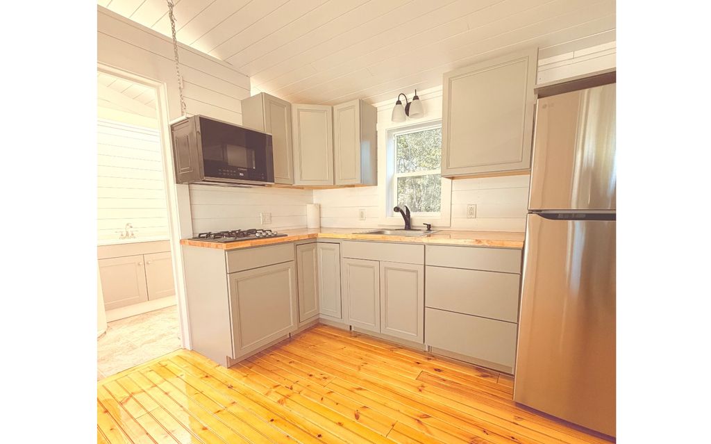 Photo of 1270 SE County Road 241, LuLu, FL 32061 (MLS # 129751)