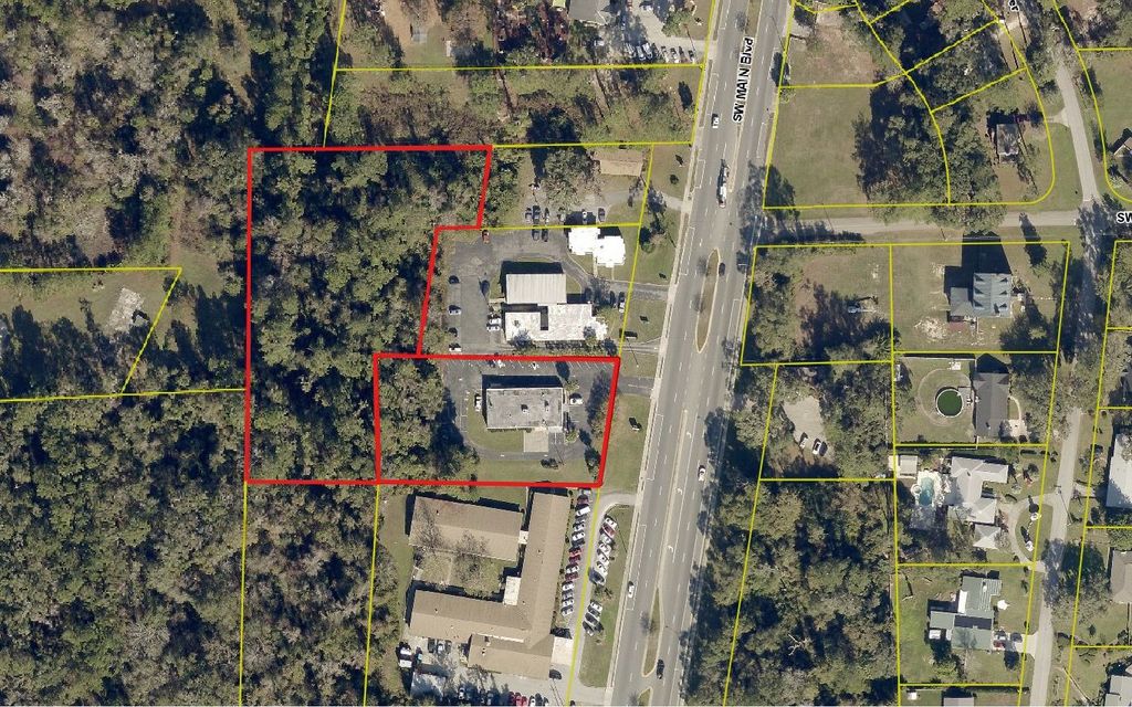 Photo of 1226 SW Main Boulevard, Lake City, FL 32025 (MLS # 129343)