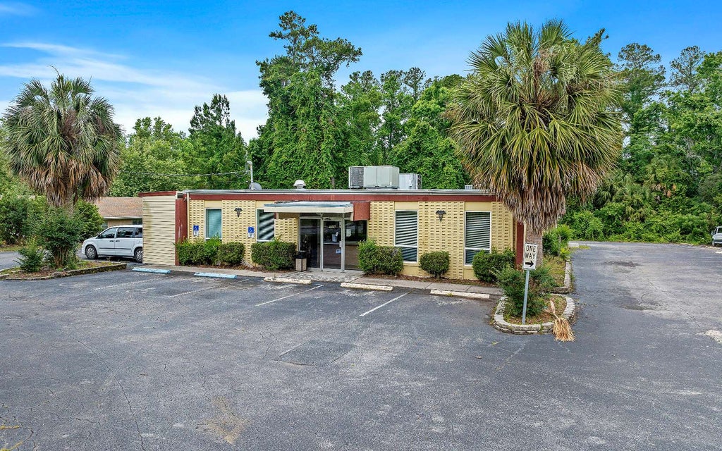 Photo of 1226 SW Main Boulevard, Lake City, FL 32025 (MLS # 129343)