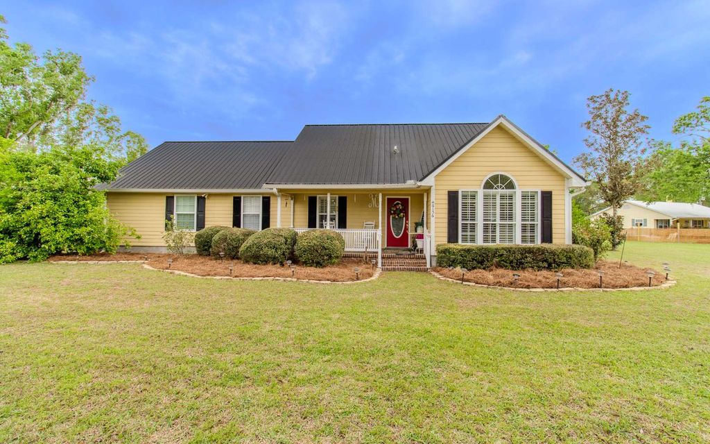 Photo of 6156 NW 31st Circle, Jennings, FL 32053 (MLS # 131153)