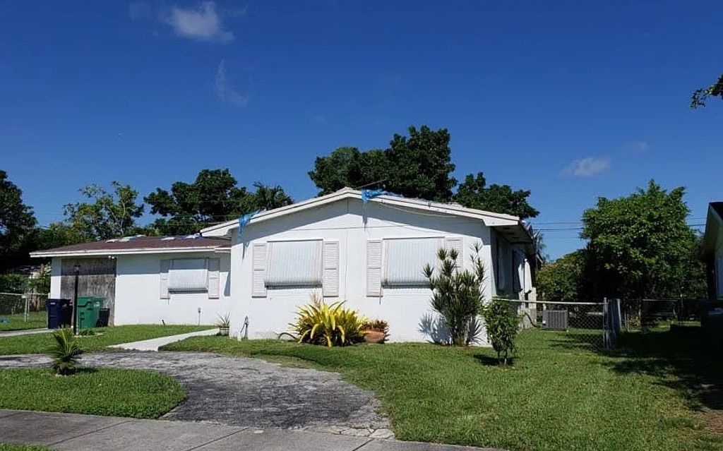Photo of 15870 SW 105th Ave, Other, FL 33157 (MLS # 131460)