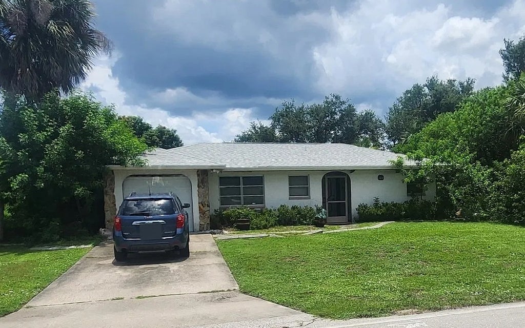 Photo of 1314 Viscaya Dr, Other, FL 33952 (MLS # 133531)