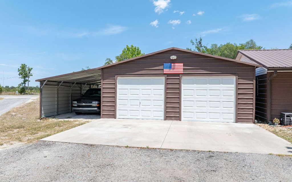 Photo of 11183 112th St, Live Oak, FL 32060 (MLS # 131271)