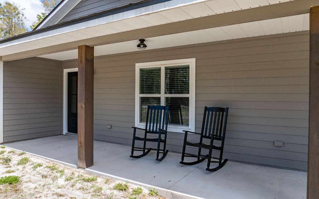 Photo of 22636 41st Dr, Lake City, FL 32024 (MLS # 130502)