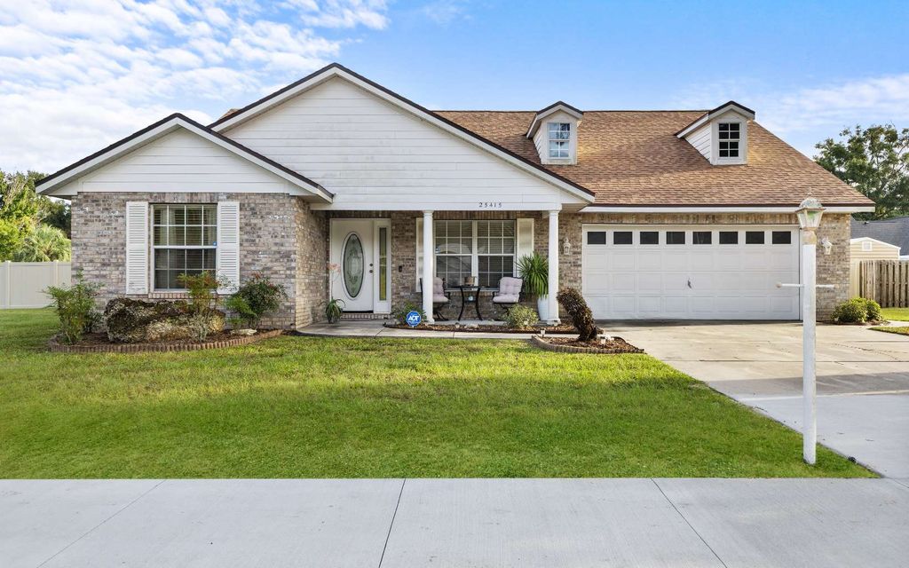 Photo of 25415 SW 15th Ave, Newberry, FL 32669 (MLS # 128854)