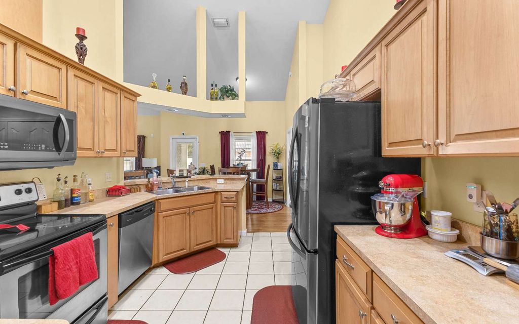 Photo of 25415 SW 15th Ave, Newberry, FL 32669 (MLS # 128854)