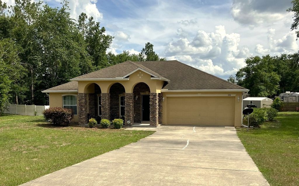 Photo of 328 SW Timber Ridge Drive, Lake City, FL 32024 (MLS # 127277)