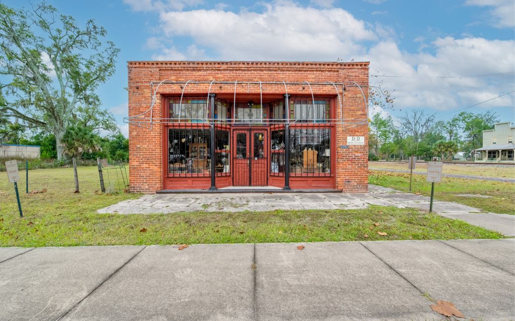 Photo of 12093 County Road 137, Wellborn, FL 32094 (MLS # 129499)