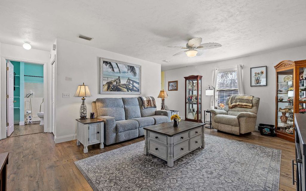 Photo of 257 SE Becky Ter, Lake City, FL 32025 (MLS # 130260)