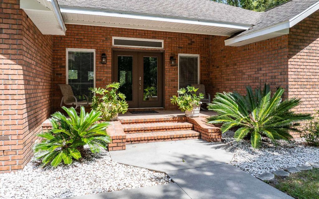 Photo of 577 SW Zierke Drive, Lake City, FL 32024 (MLS # 130886)