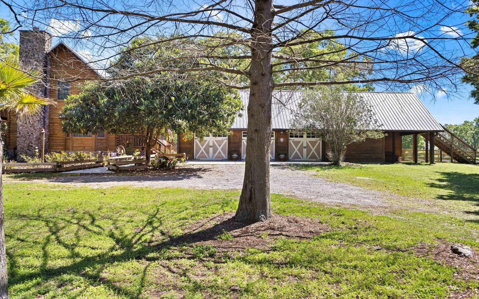 High Springs, Florida, 32643, United States, 5 Bedrooms Bedrooms, ,4 BathroomsBathrooms,Residential,Active,2032882