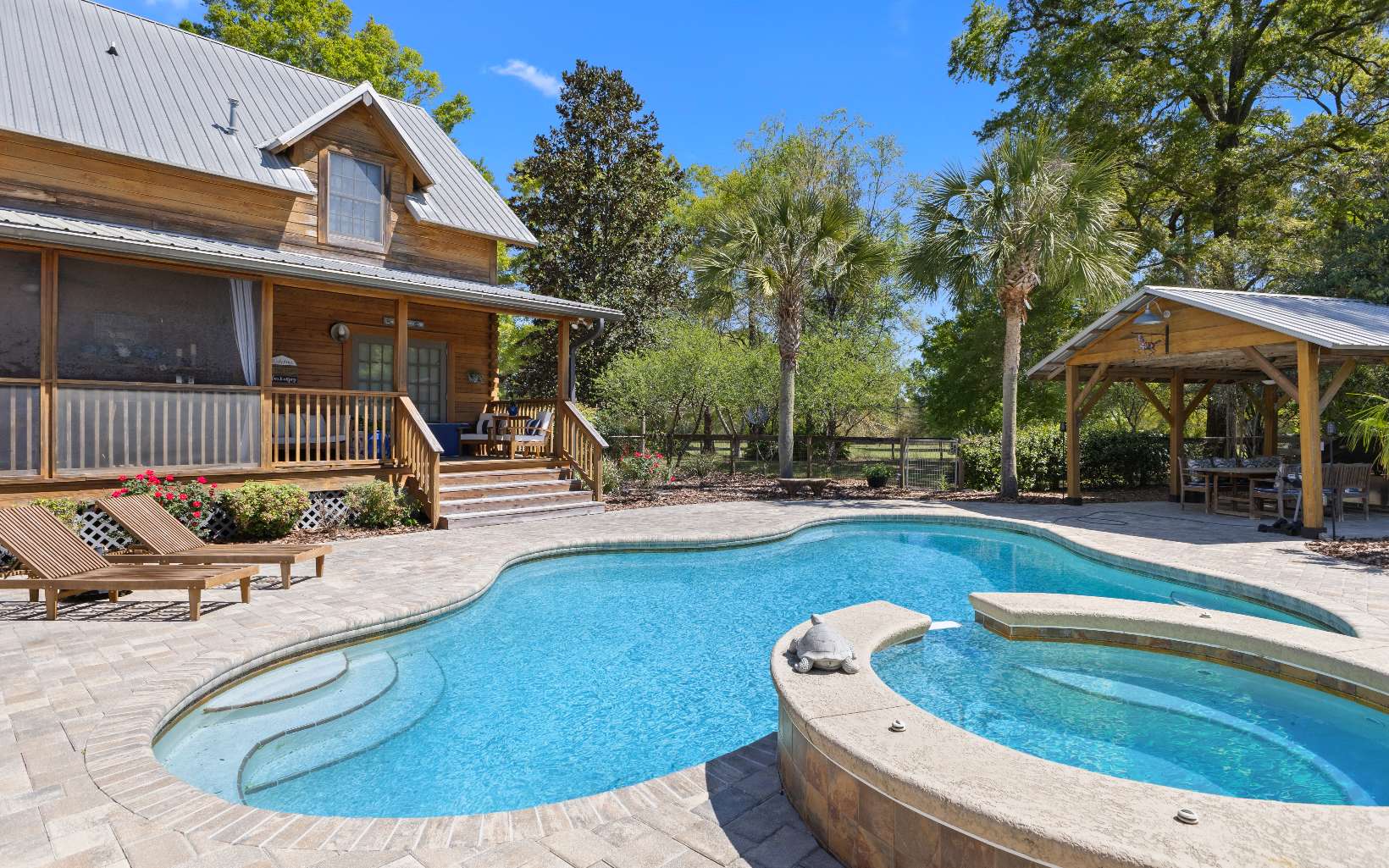 High Springs, Florida, 32643, United States, 5 Bedrooms Bedrooms, ,4 BathroomsBathrooms,Residential,Active,2032882