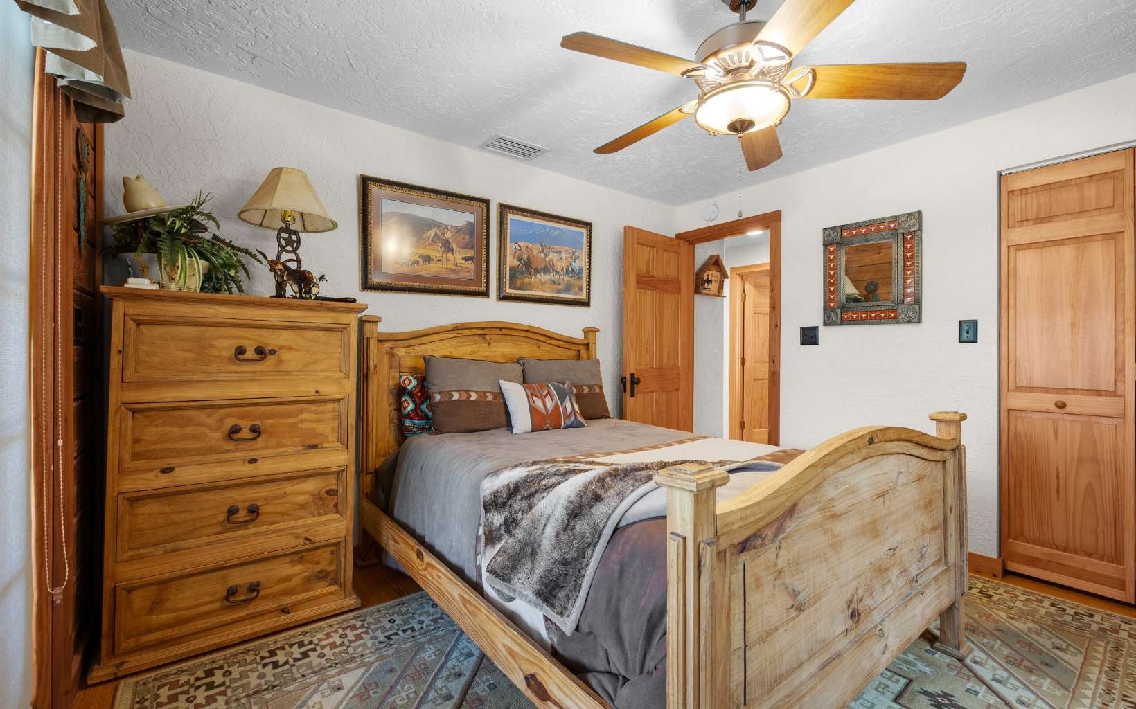 High Springs, Florida, 32643, United States, 5 Bedrooms Bedrooms, ,4 BathroomsBathrooms,Residential,Active,2032882