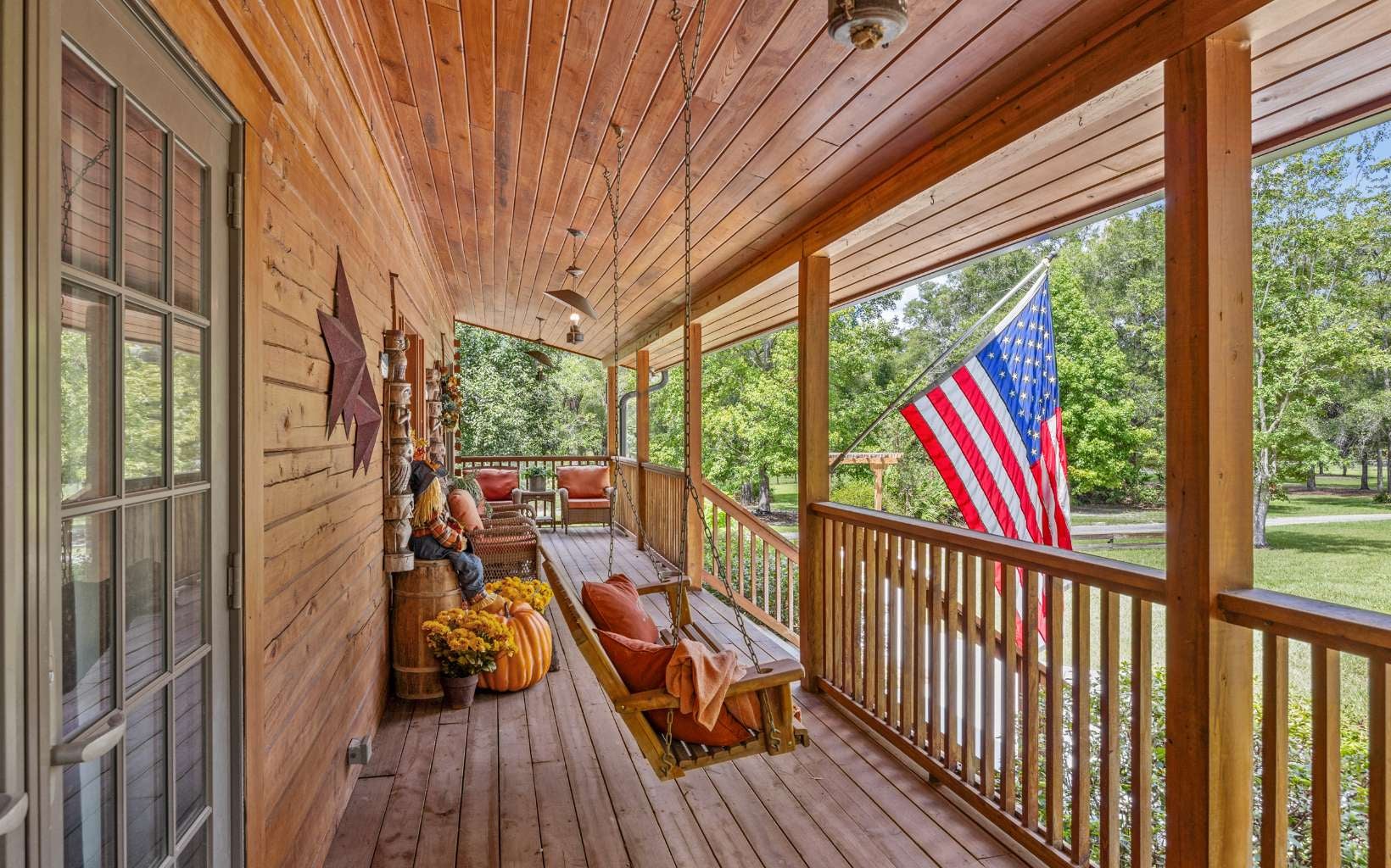 High Springs, Florida, 32643, United States, 5 Bedrooms Bedrooms, ,4 BathroomsBathrooms,Residential,Active,2032882