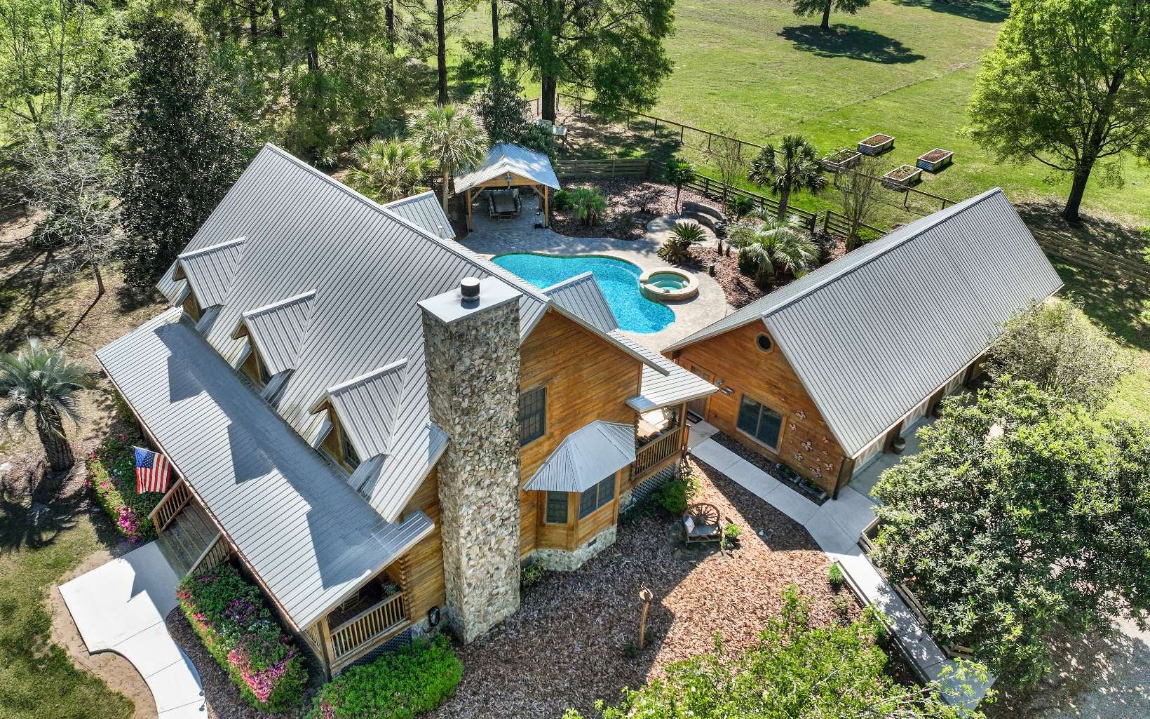 High Springs, Florida, 32643, United States, 5 Bedrooms Bedrooms, ,4 BathroomsBathrooms,Residential,Active,2032882