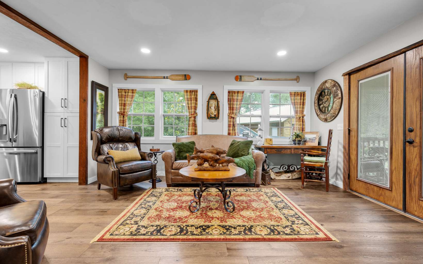 High Springs, Florida, 32643, United States, 5 Bedrooms Bedrooms, ,4 BathroomsBathrooms,Residential,Active,2032882