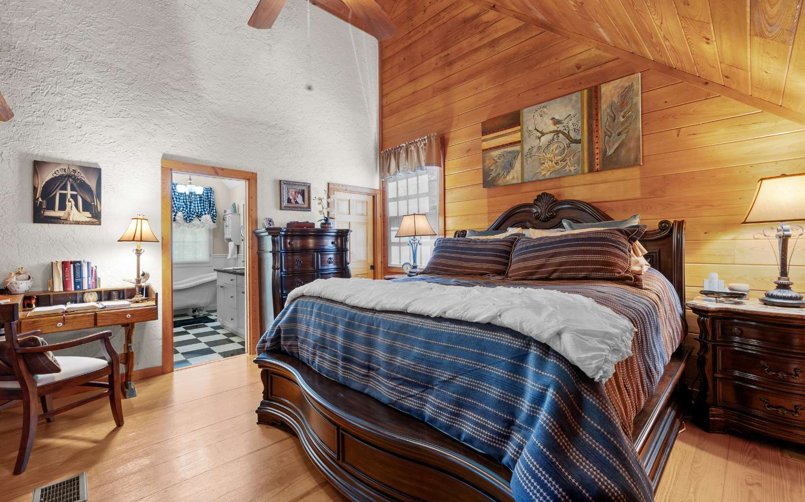 High Springs, Florida, 32643, United States, 5 Bedrooms Bedrooms, ,4 BathroomsBathrooms,Residential,Active,2032882
