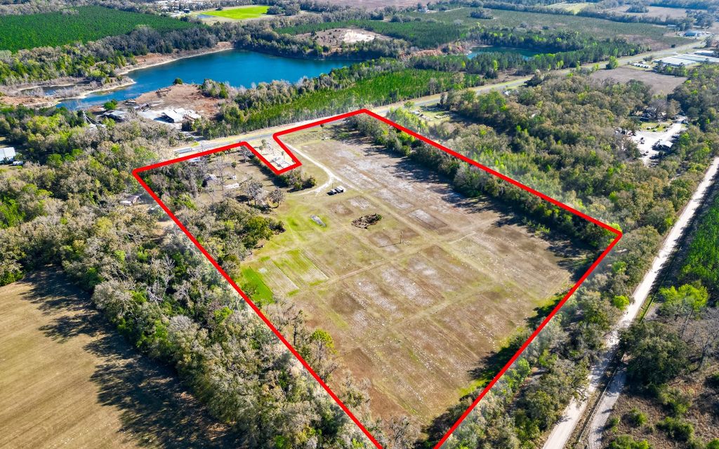 Photo of 8316 US Highway 27,, Branford, FL 32008 (MLS # 130548)