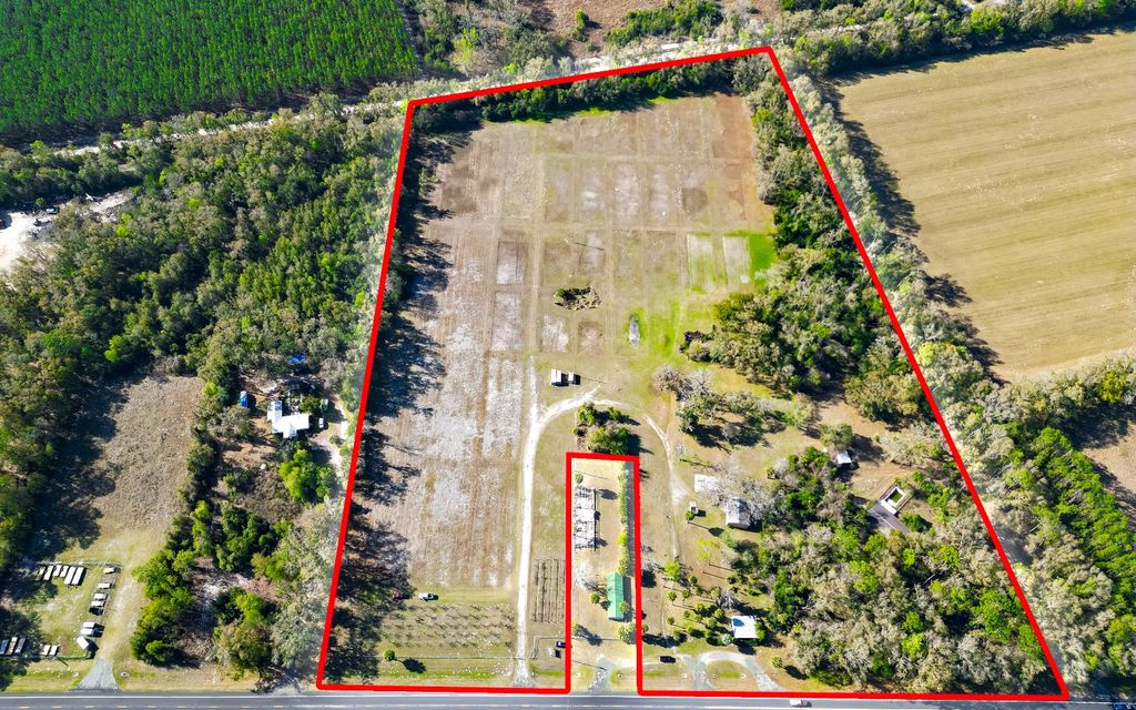 Photo of 8316 US Highway 27,, Branford, FL 32008 (MLS # 130548)