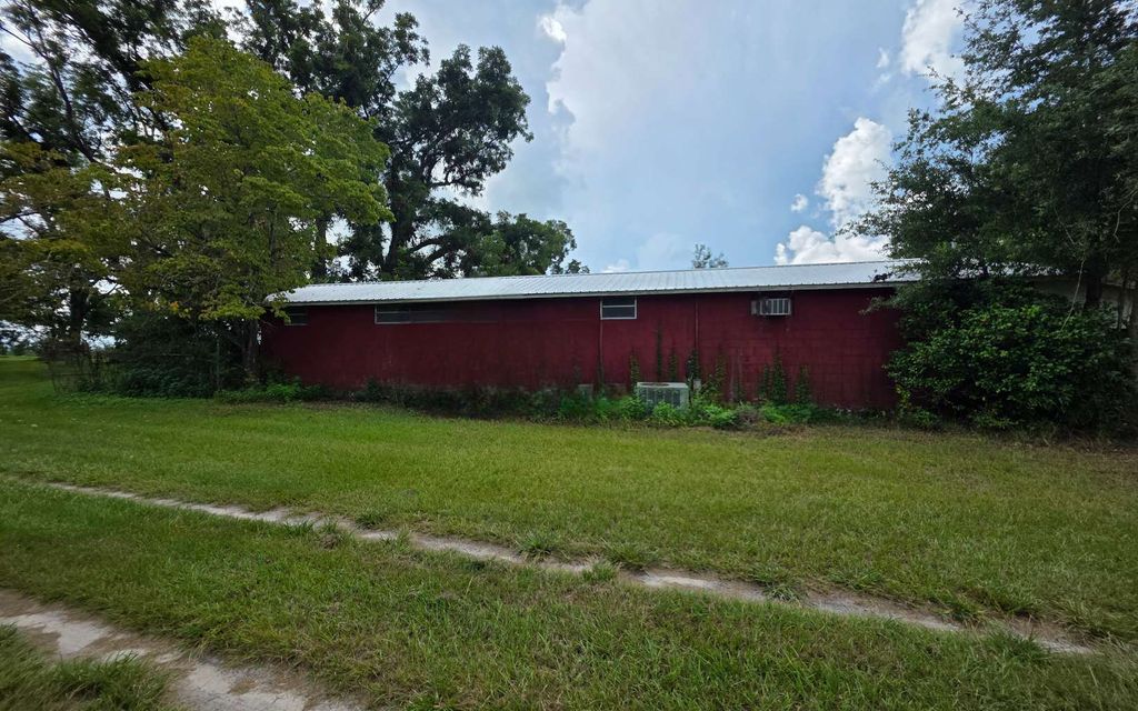Photo of 3637 SE Cr 255, Lee, FL 32059 (MLS # 128295)