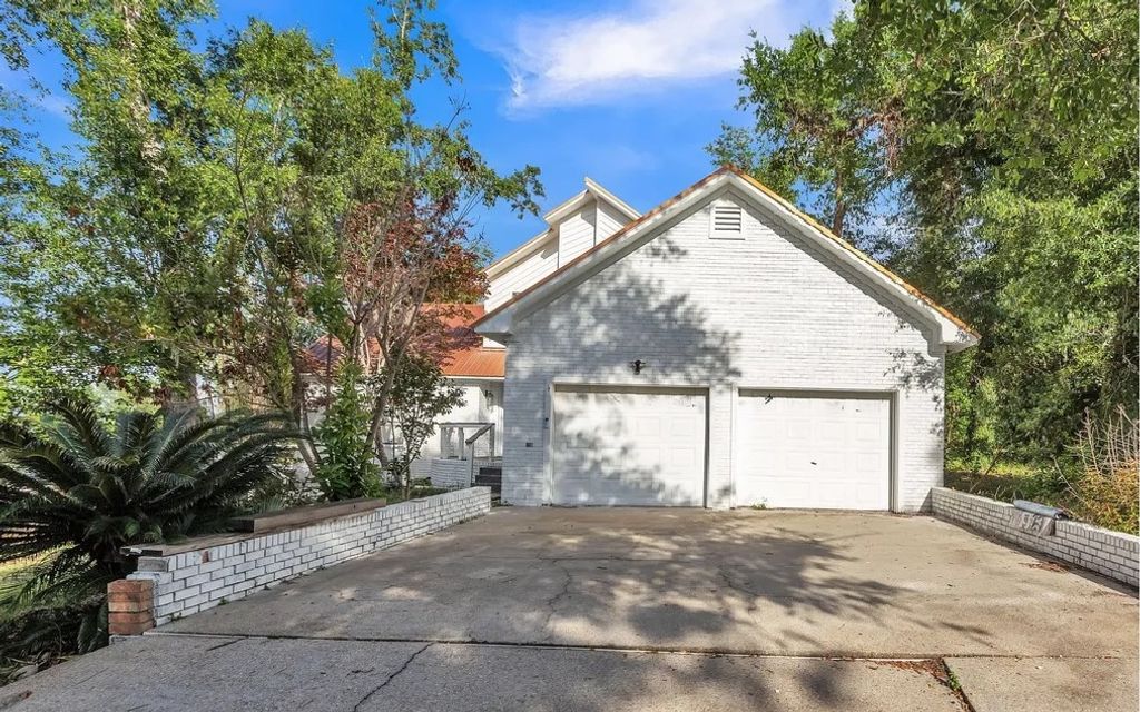 Photo of 9900 Highway 2301, Other, FL 32466 (MLS # 129436)