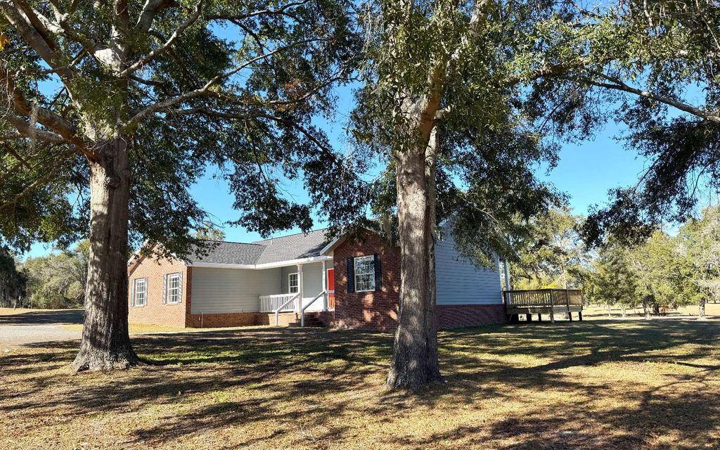 Photo of 9155 38th Terrace, Live Oak, FL 32060 (MLS # 129644)