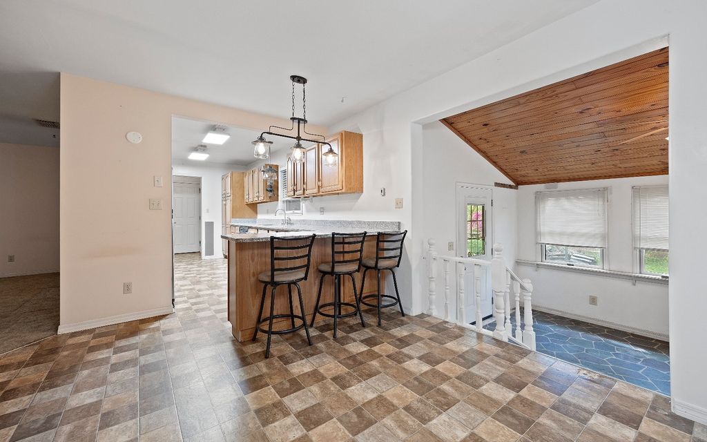 Photo of 12443 State Road 51, Live Oak, FL 32060 (MLS # 130807)