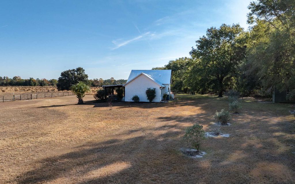 Photo of 10776 24th Street, Live Oak, FL 32060 (MLS # 129323)