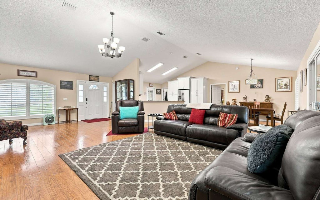 Photo of 153 SW Russwood Terrace, Lake City, FL 32024 (MLS # 133070)