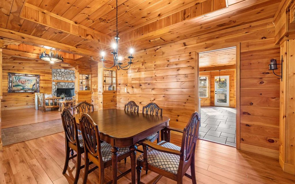 Photo of 137 SW Meadow Terrace, Lake City, FL 32024 (MLS # 129626)