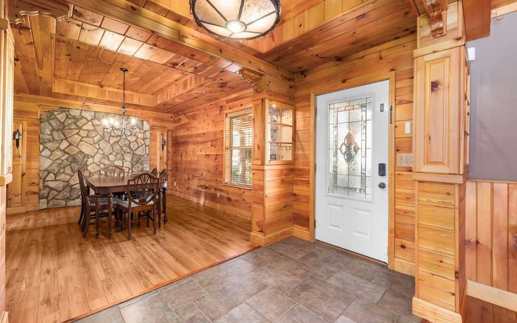 Photo of 137 SW Meadow Terrace, Lake City, FL 32024 (MLS # 129626)