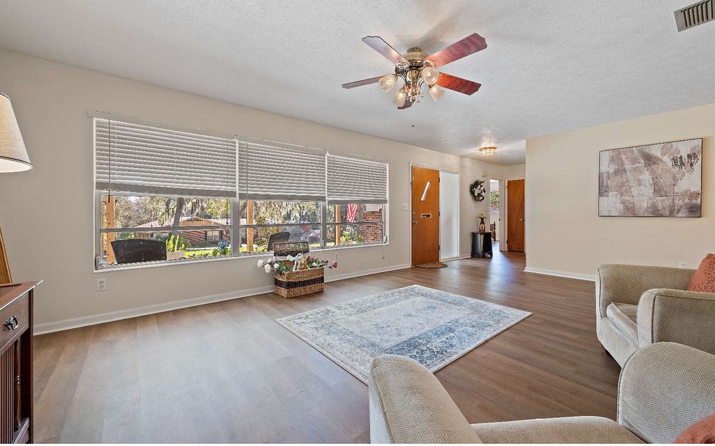 Photo of 474 NW Shelby Terrace, Lake City, FL 32055 (MLS # 130571)