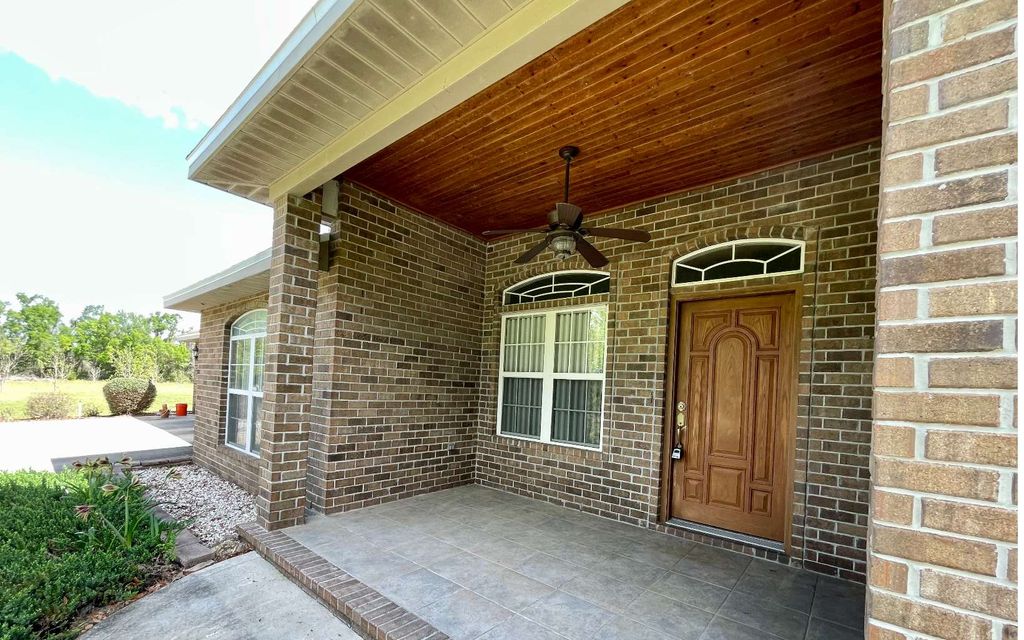 Photo of 232 SW Jade Court, Fort White, FL 32038 (MLS # 130893)