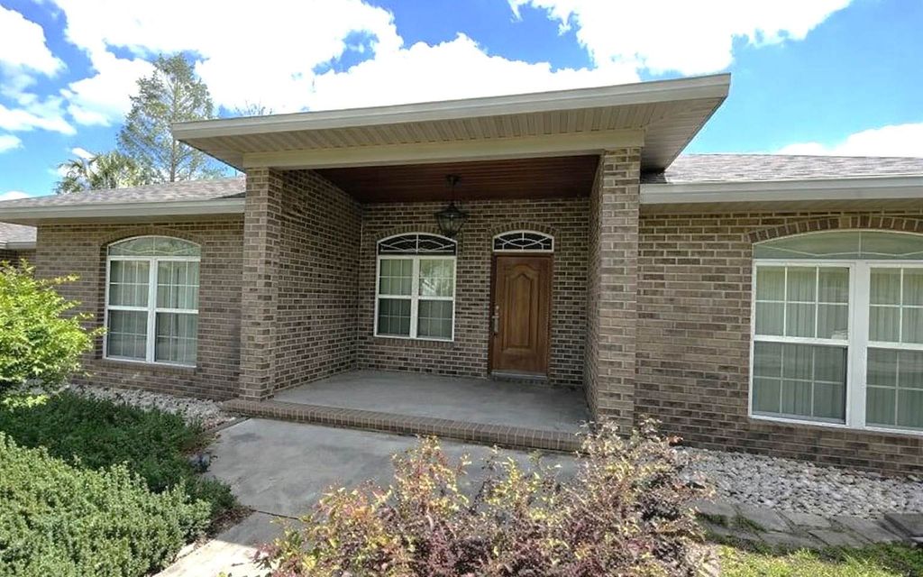 Photo of 232 SW Jade Court, Fort White, FL 32038 (MLS # 130893)