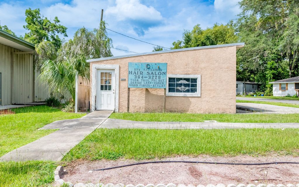 Photo of 1031 W Howard Street, Live Oak, FL 32064 (MLS # 127887)