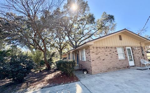 Photo of 840 NW Turner Avenue, Lake City, FL 32055 (MLS # 129536)