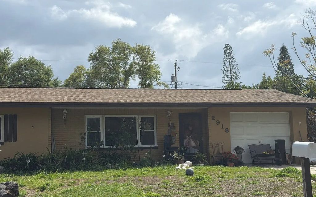 Photo of 2918 Huntington Dr, Other, FL 33771 (MLS # 130876)