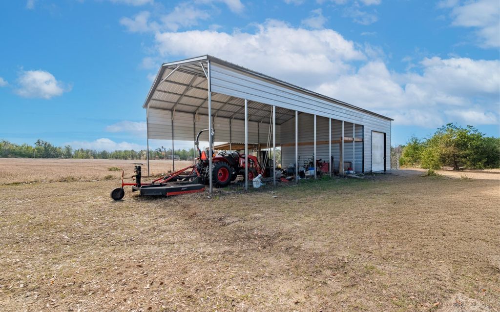 Photo of 9810 85th Road, Live Oak, FL 32060 (MLS # 129993)