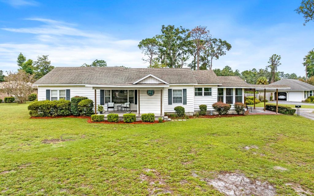 Photo of 1110 SW Coliseum Ave, Live Oak, FL 32064 (MLS # 128319)