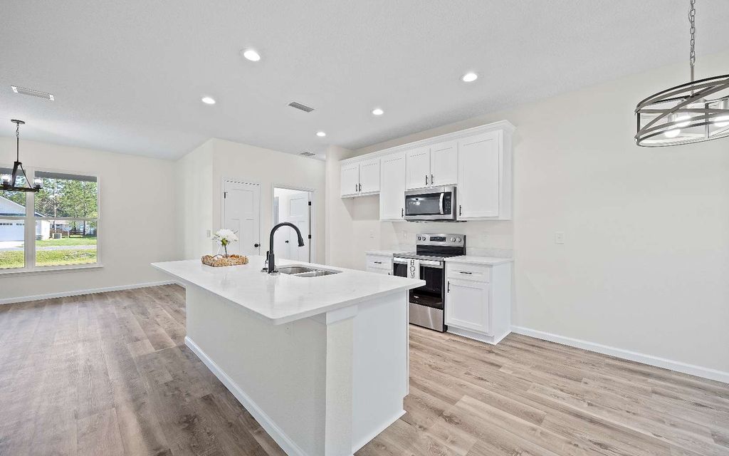 Photo of 623 SW Chesterfield Circle, Lake City, FL 32024 (MLS # 126439)