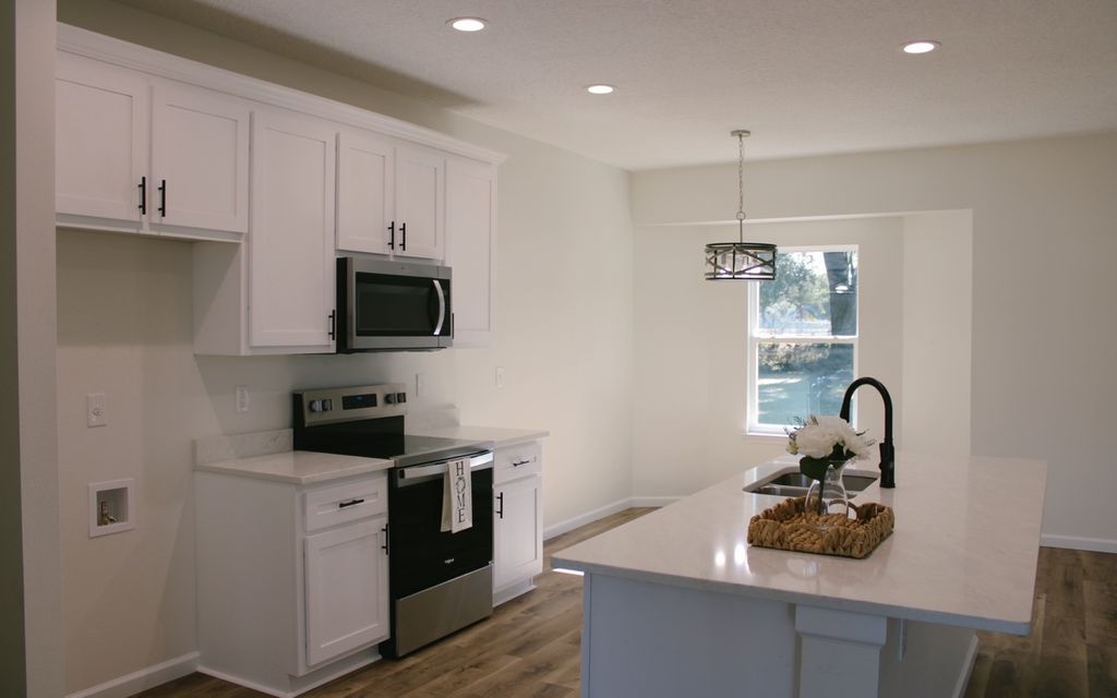 Photo of 623 SW Chesterfield Circle, Lake City, FL 32024 (MLS # 126439)