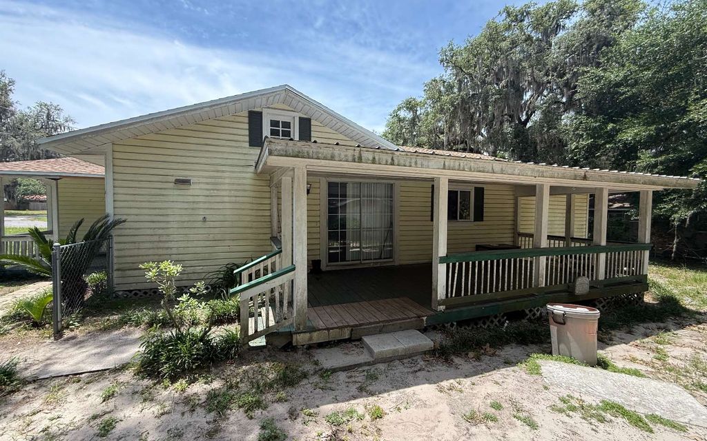 Photo of 234 SE James Ave, Lake City, FL 32025 (MLS # 128889)
