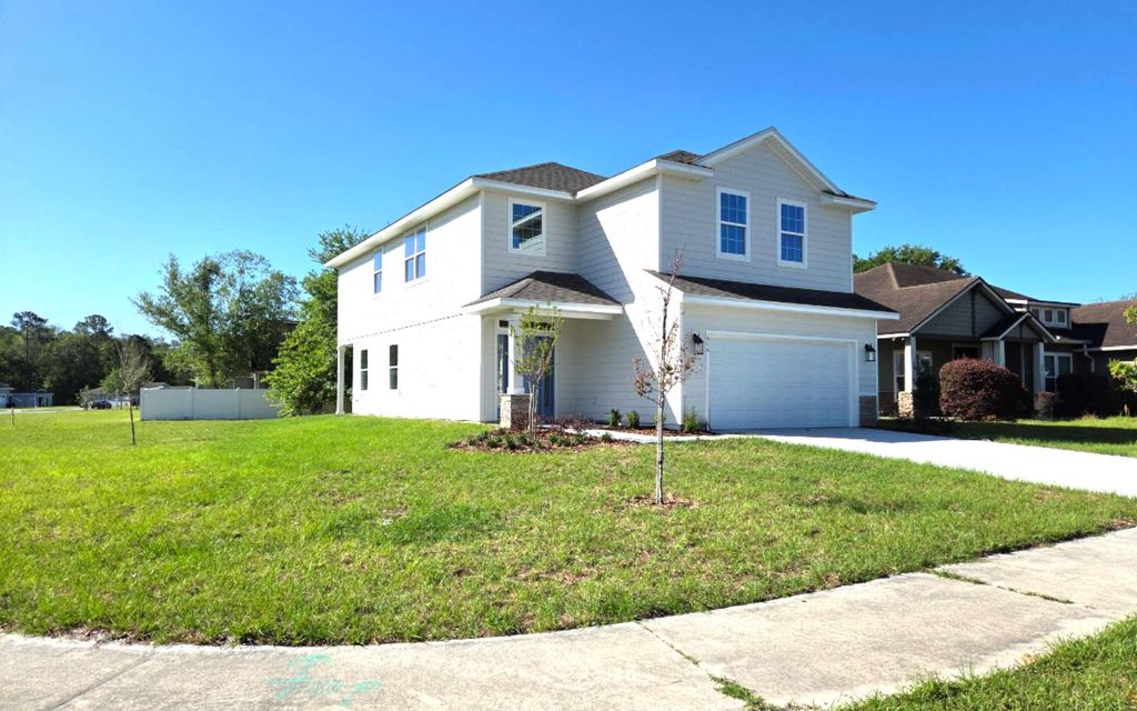 Photo of 616 SW Rosemary Dr, Lake City, FL 32024 (MLS # 127647)