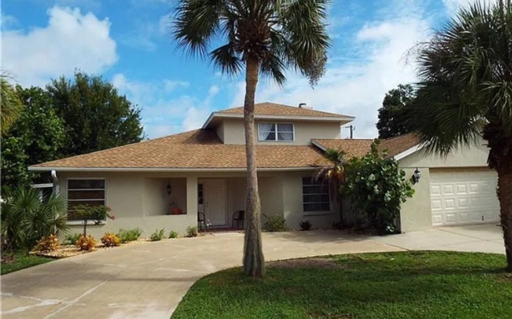 Photo of 822 Diane Cir, Other, FL 34223 (MLS # 130340)