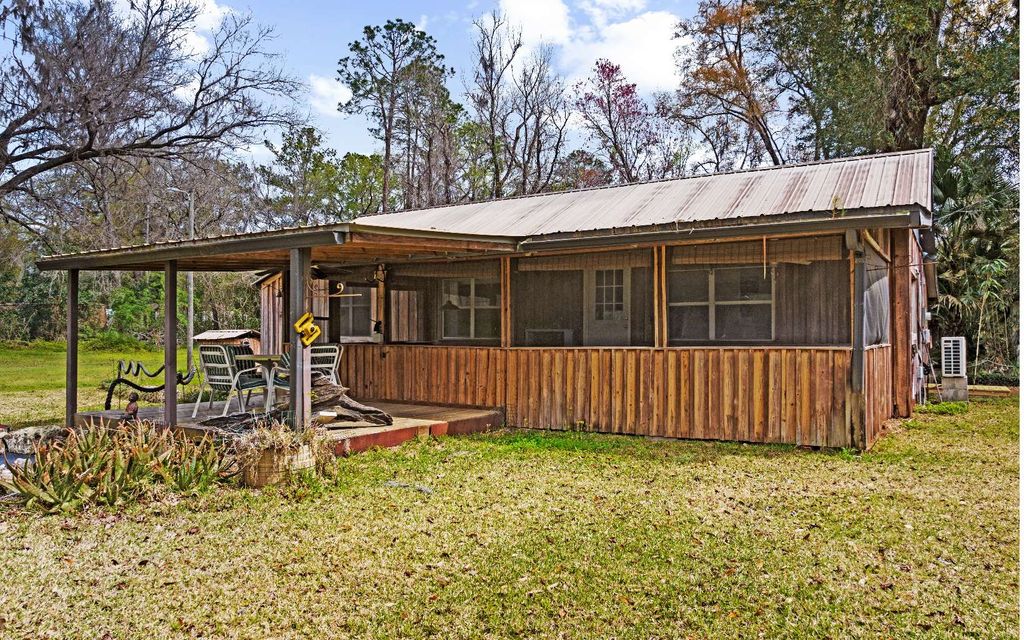 Photo of 7581 S US Hwy 441, Lake City, FL 32025 (MLS # 125113)