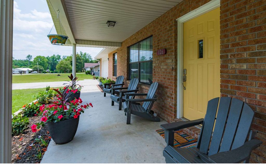 Photo of 126 SW Mockingbird Way, Lake City, FL 32024 (MLS # 127343)