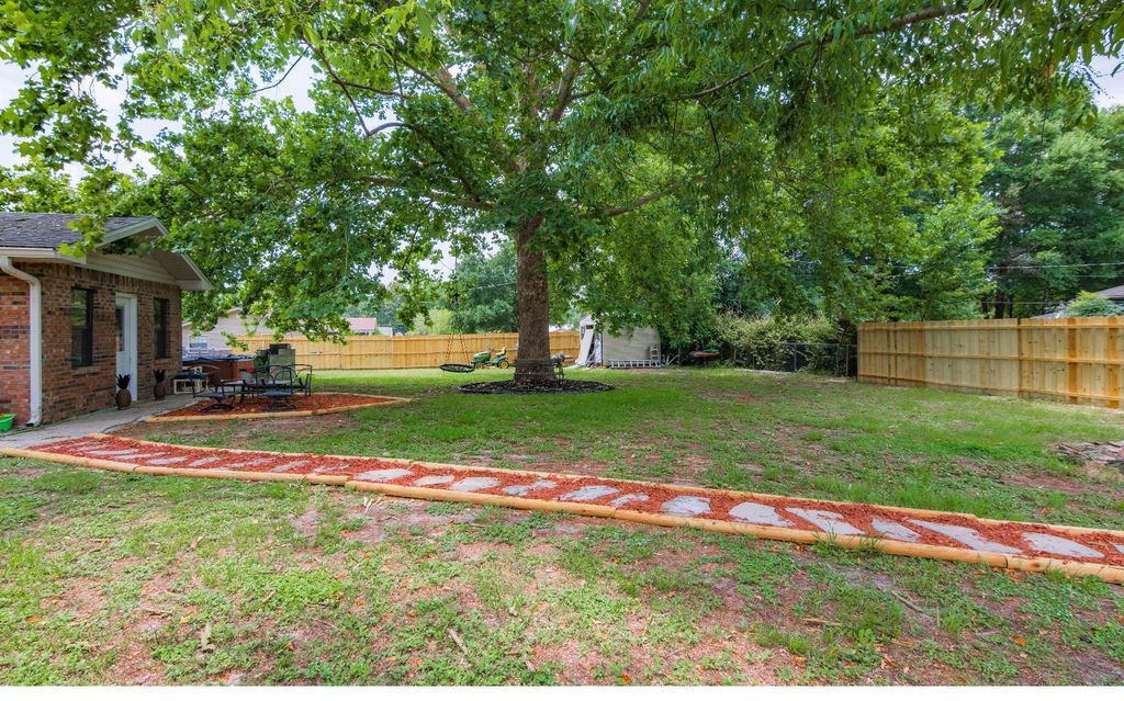 Photo of 126 SW Mockingbird Way, Lake City, FL 32024 (MLS # 127343)