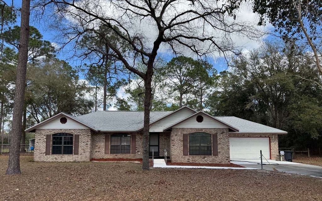 Photo of 213 SW Kelliche Glen, Lake City, FL 32024 (MLS # 130530)