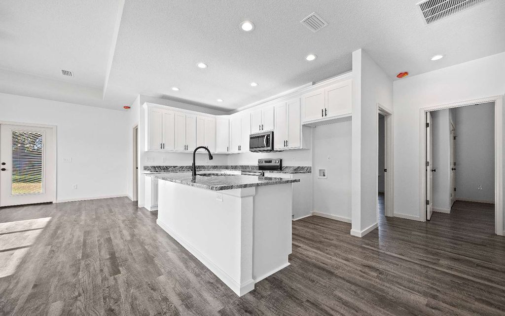 Photo of 583 SW Chesterfield Circle, Lake City, FL 32024 (MLS # 128257)
