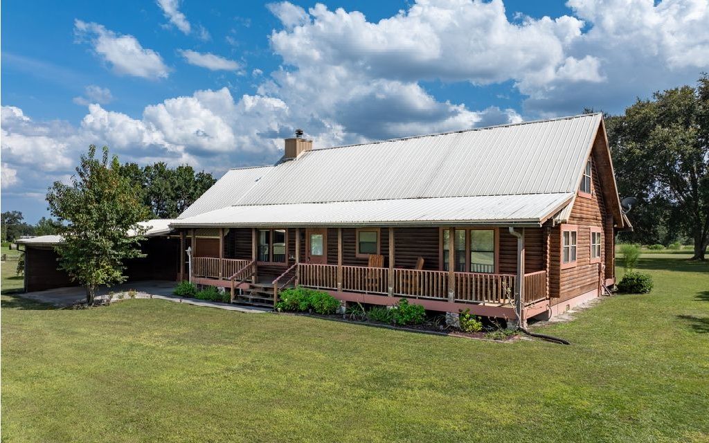Photo of 334 SW Starlight Court, Lake City, FL 32024 (MLS # 125515)